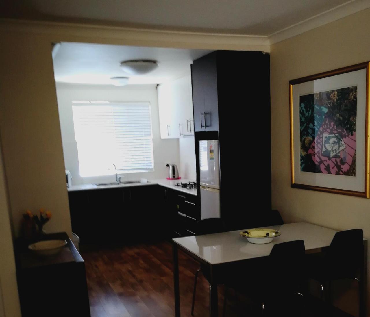 Mt.Lawley Superb 2 Bedroom Apartment Ideally Located 5 Perth Extérieur photo